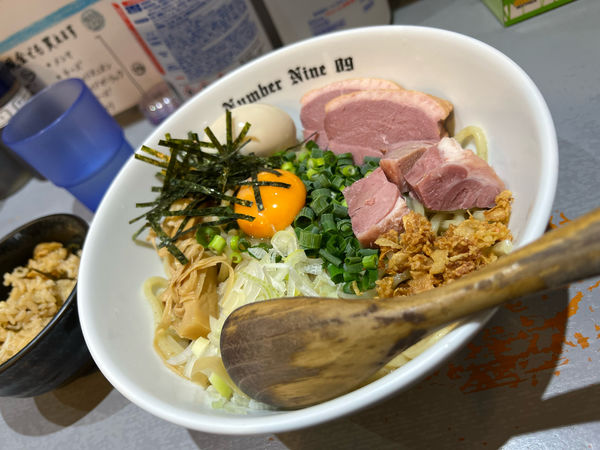 「【周年限定第二弾】鴨まぜそば」@麺Dining Number Nine 09の写真