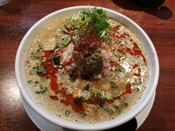 「濃厚カニ坦々麺」@二代目 白神 各務原店の写真