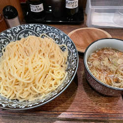 黒だしつけ麺　大盛り