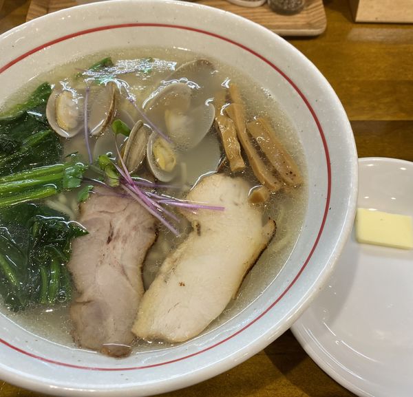 「【限定】浅利とほうれん草の塩バターらー麺　９８０円」@麺屋 ぬまたの写真