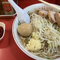 ラーメン　追加チャーシュー、味玉、自家製赤唐辛子、ニンニク