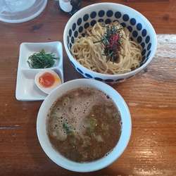 魚群つけ麺