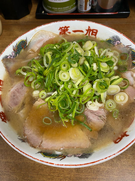 「ラーメン800円➕麺固め」@本家 第一旭 新宿店の写真