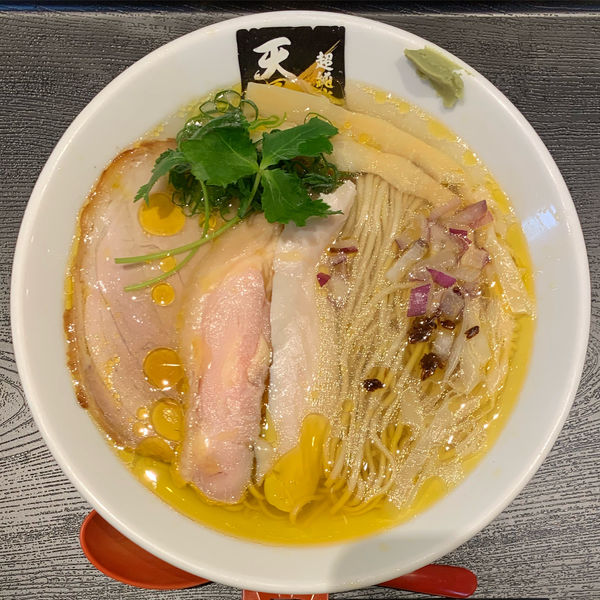「鶏白醤油らぁめん」@超純水採麺 天国屋の写真