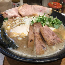 空・濃厚煮干しらーめん