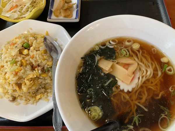 「ラーメンチャーハンセット・餃子」@中華の金鳳 埼玉熊谷店の写真