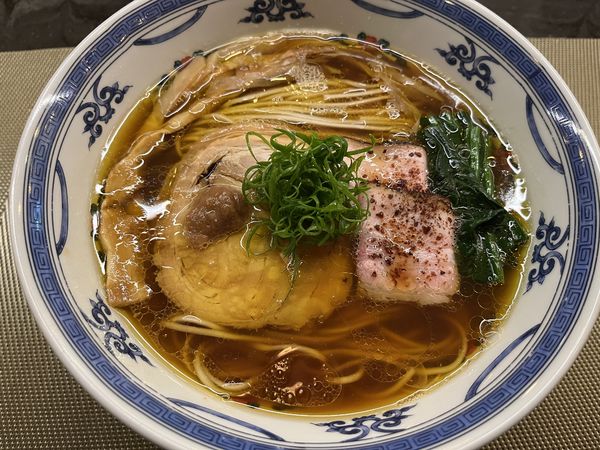 「醤油らぁ麺」@MENSHOの写真