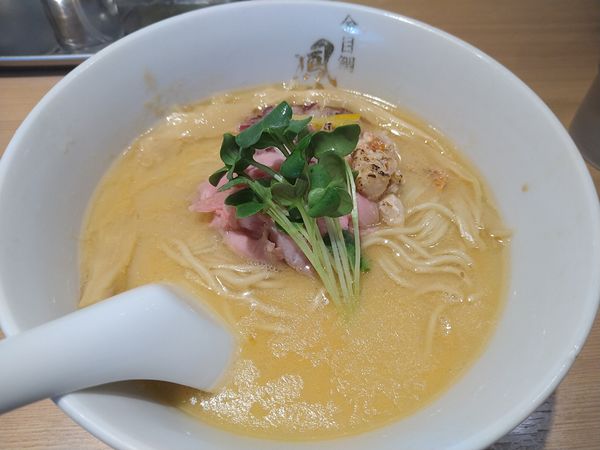 「(限定)濃厚白湯金目鯛らぁ麺＋金目鯛茶漬け」@らぁ麺 鳳仙花の写真
