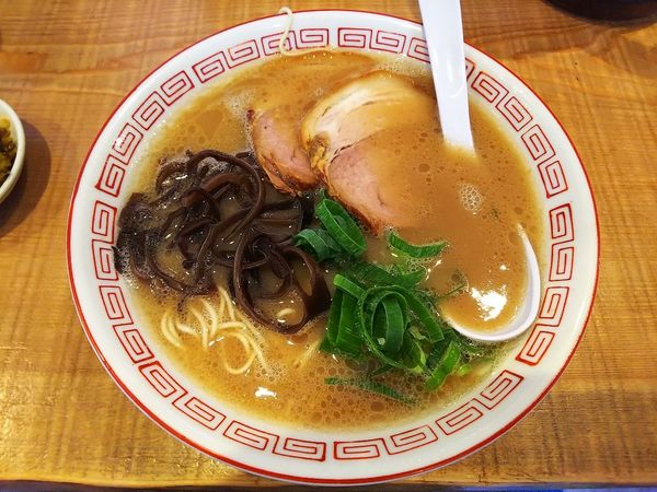 「らーめん（濃ゆか豚骨）」@麺 松風の写真