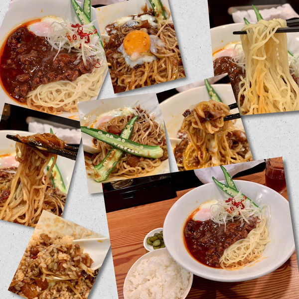 「【4月限定】旨辛ジャージャー麺～温泉卵添え～1000円」@らぁ麺屋 つなぎの写真