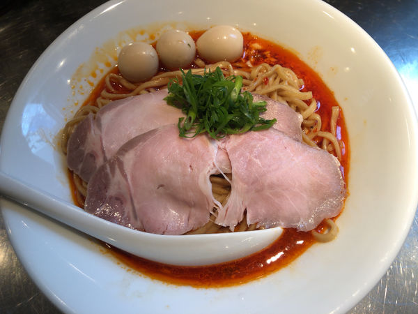 「さんじ式進化版ニュータンタン麺(たわやか麺)＋愛」@さんじの写真