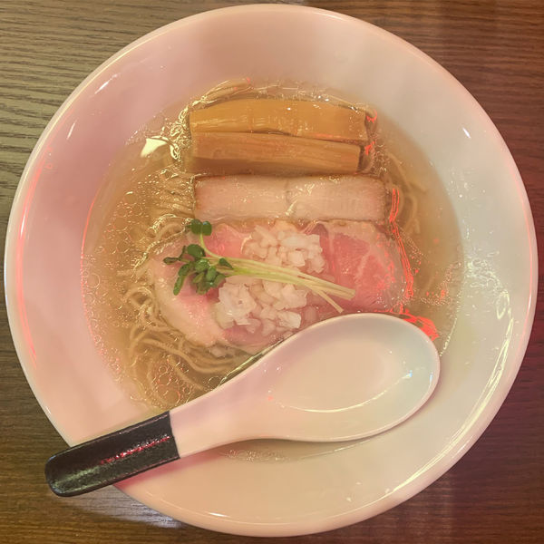「蛤の塩らぁ麺」@RAMEN and TSUKEMEN Number.6の写真