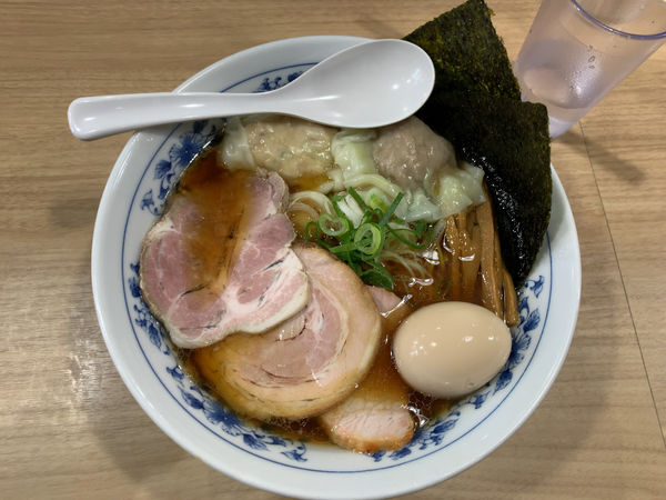 「特製ラーメン1250円」@覆めん 花木の写真