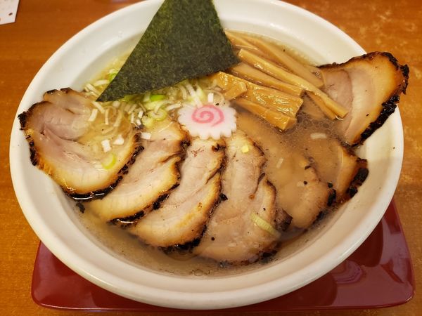 「チャーシューメン白醤油+メンマ増し」@らーめん我礫の写真
