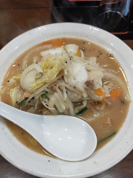 「味噌タンメン」@自家製多加水極太麺 ISAMIの写真