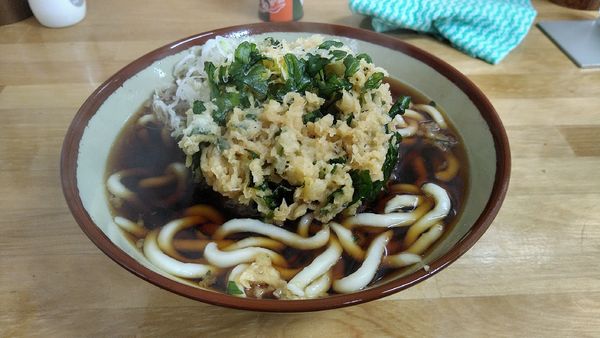 「春菊天うどん」@そば谷の写真
