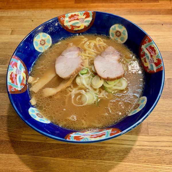 ラーメン(醤油・普通)