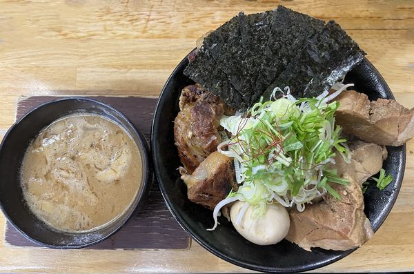 「つけ麺全部 1370円」@麺屋 白神の写真