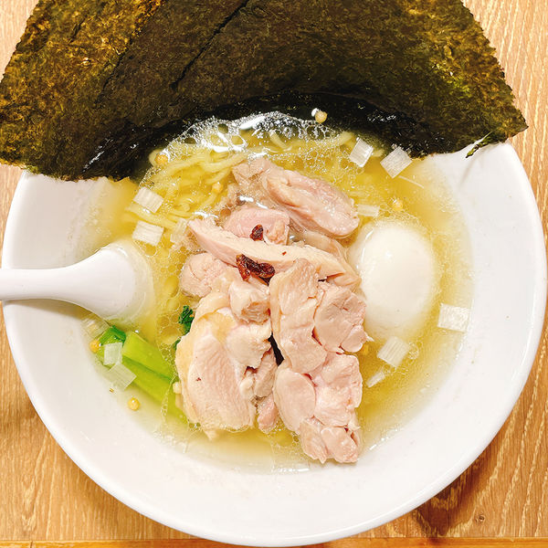 「特製昆布の塩らー麺」@昆布の塩らー麺専門店 MANNISHの写真