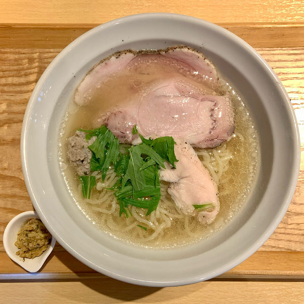 「貝出汁塩ラーメン（700円）」@ラーメン普通の写真