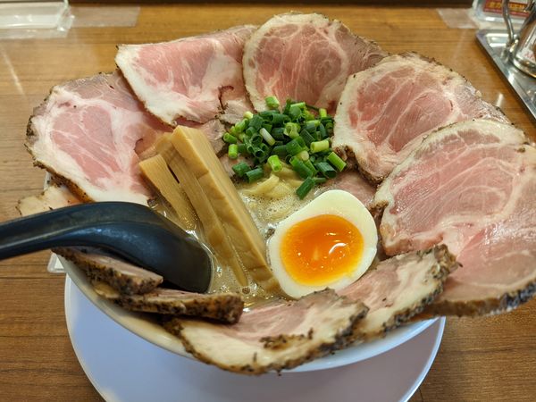 「濁とん塩チャーシューメン」@あいつのラーメン かたぐるま 本店の写真