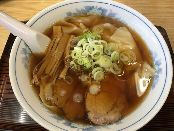 「ワンタンメン」@味龍の写真