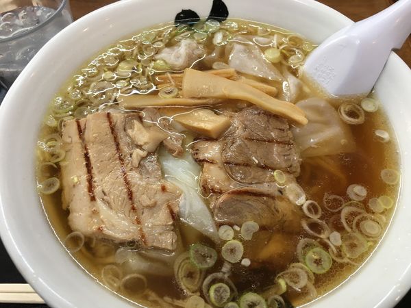 「ワンタンメン」@花鳥風月 酒田本店の写真