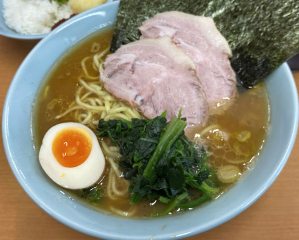 「特製らーめん中盛 海苔 硬濃多」@横浜らーめん 武蔵家 綾瀬店の写真