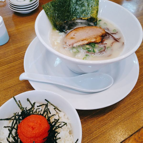 「Cセット(博多ラーメン、明太子ごはん)880円」@めん処 博風の写真