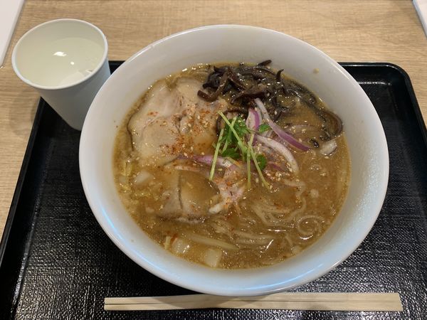 「味噌ラーメン 850円」@富川製麺所 新千歳空港店の写真