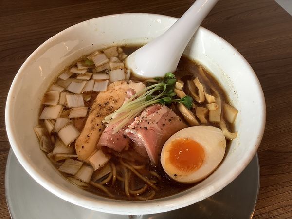 「さば節中華そば　1000円」@麺屋 日出次 焼津店の写真