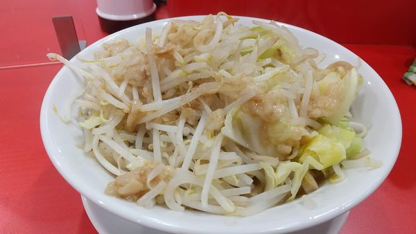 「ラーメン300ｇ（830円）」@ラーメン ノックアウトの写真