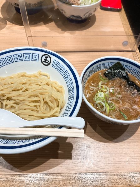 「濃厚魚介つけめん」@中華そば つけめん 玉 新宿店の写真