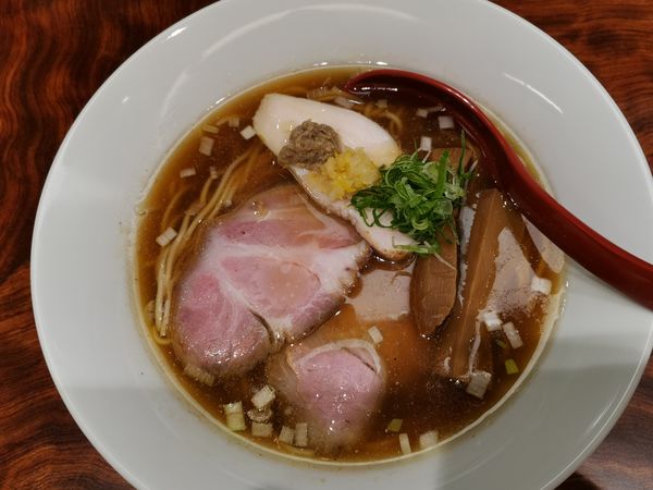 「醤油そば」@三馬路 東京店の写真