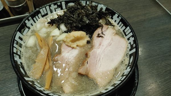 「ニボガッツ　塩」@ガッツだ！ニボジローの写真