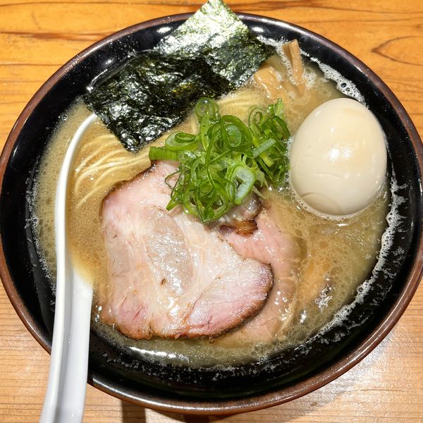 「チャーシュー中華蕎麦￥1200＋味玉￥100」@中華蕎麦 ひら井の写真