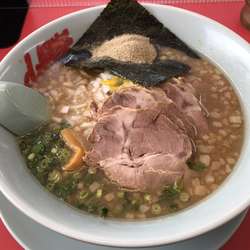 煮干し豚骨ラーメン(期間限定