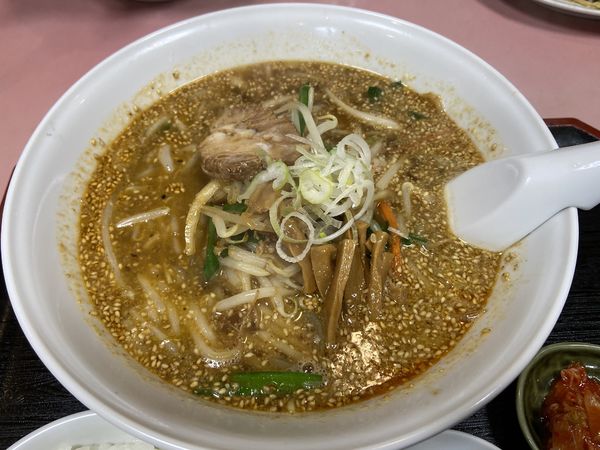 「特製丸山ラーメン+平日ランチセット」@丸山飯店の写真