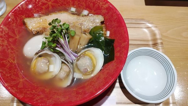 「白醤油仕立て白蛤らぁ麺」@麺や五助の写真