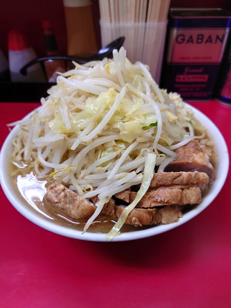 「大豚　野菜　ニンニク」@ラーメン二郎 中山駅前店の写真
