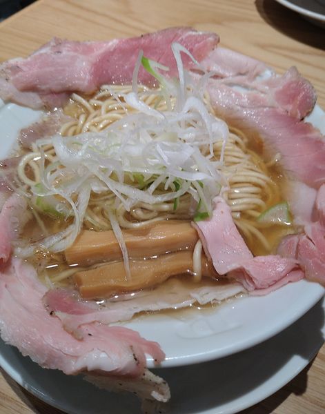 「『平和』810円」@ラーメン大戦争 神田店の写真