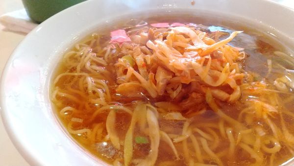 「#ネギラーメン #半炒飯 #750円」@陽華飯店の写真