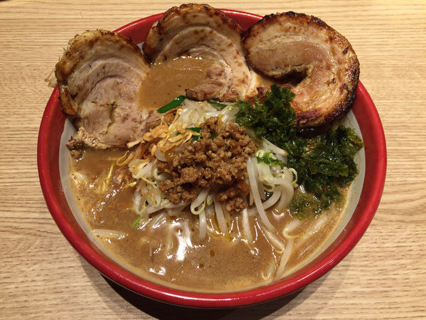 「伊勢味噌炙りチャーシュー麺」@麺場 田所商店 イオンモール八千代緑が丘店の写真