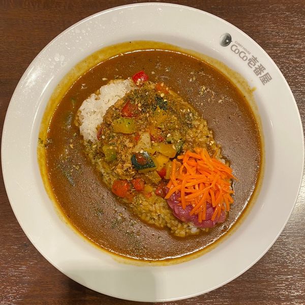 「彩り野菜とキーマのスパイスカレー」@カレーハウスCoCo壱番屋 町田木曽店の写真