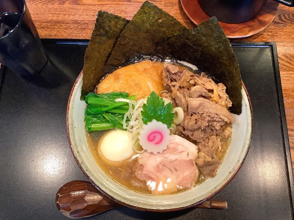 「特製中華蕎麦+まかない丼」@中華蕎麦 きつねの写真