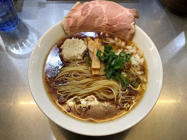 「【2月限定】極上カマス煮干SOBA」@麺創研 紅 国分寺の写真