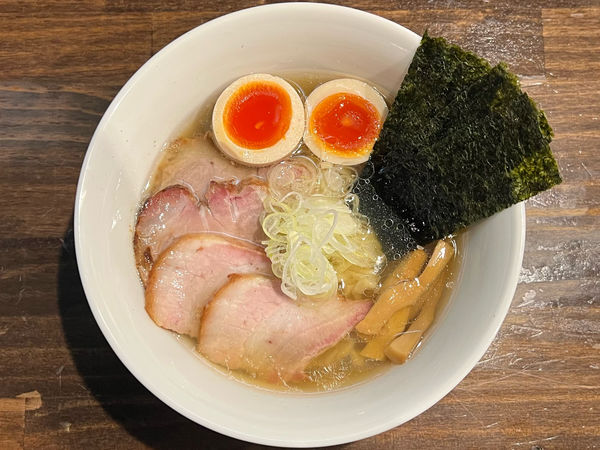 「特製中華そば塩」@櫻井中華そば店の写真