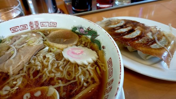 「支那そば　餃子」@めん屋 北闘馬の写真