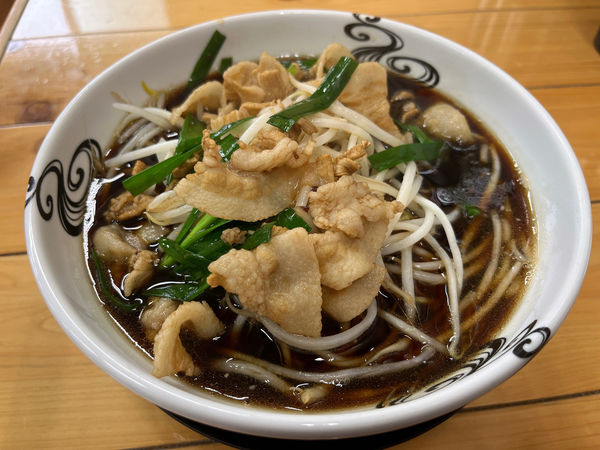 「肉中華　麺硬め」@優勝軒 草加店の写真