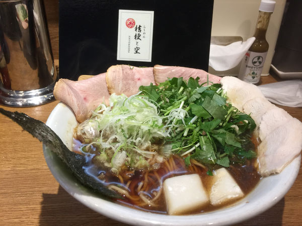 「桔梗・淡麗醤油らーめん」@桔梗と空の写真